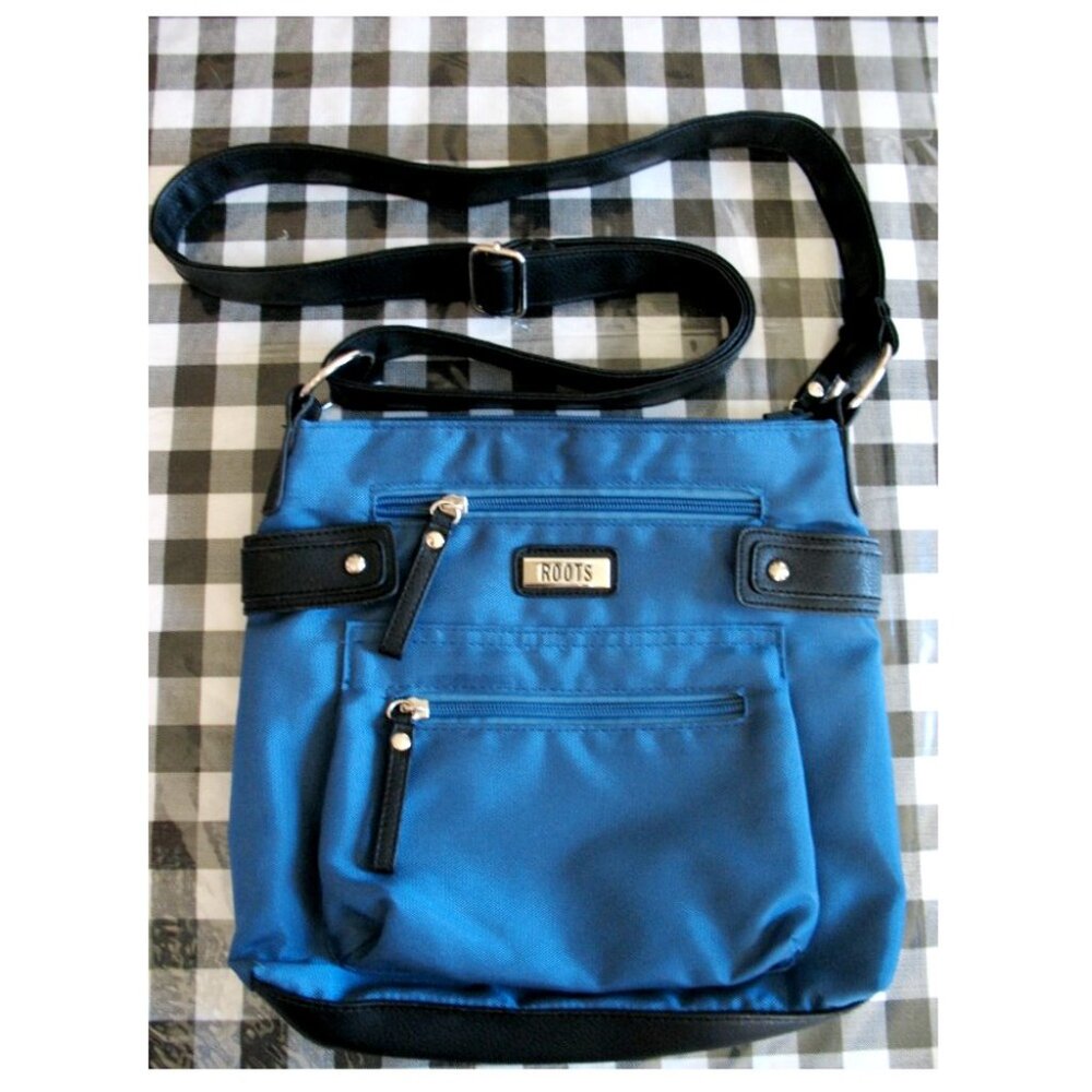 Roots crossbody bag, Almost new! - Picture 3 of 13